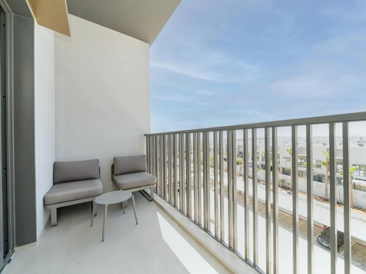 Contemporary Meydan Studio Escape Dubai